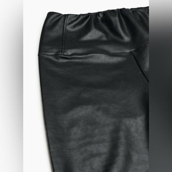 Aritzia Wilfred Free Black Vegan Leather Skinny High Waisted Leggings Small - Picture 6 of 16